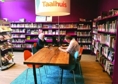 Taalbalie – Bibliotheek Monster