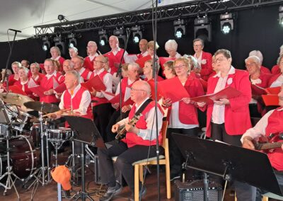 Koningsdag vieren met Koor de Waterlanders!