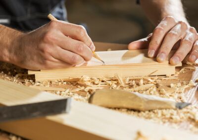 Maakcafé From tree to treasure, een workshop houtbewerking