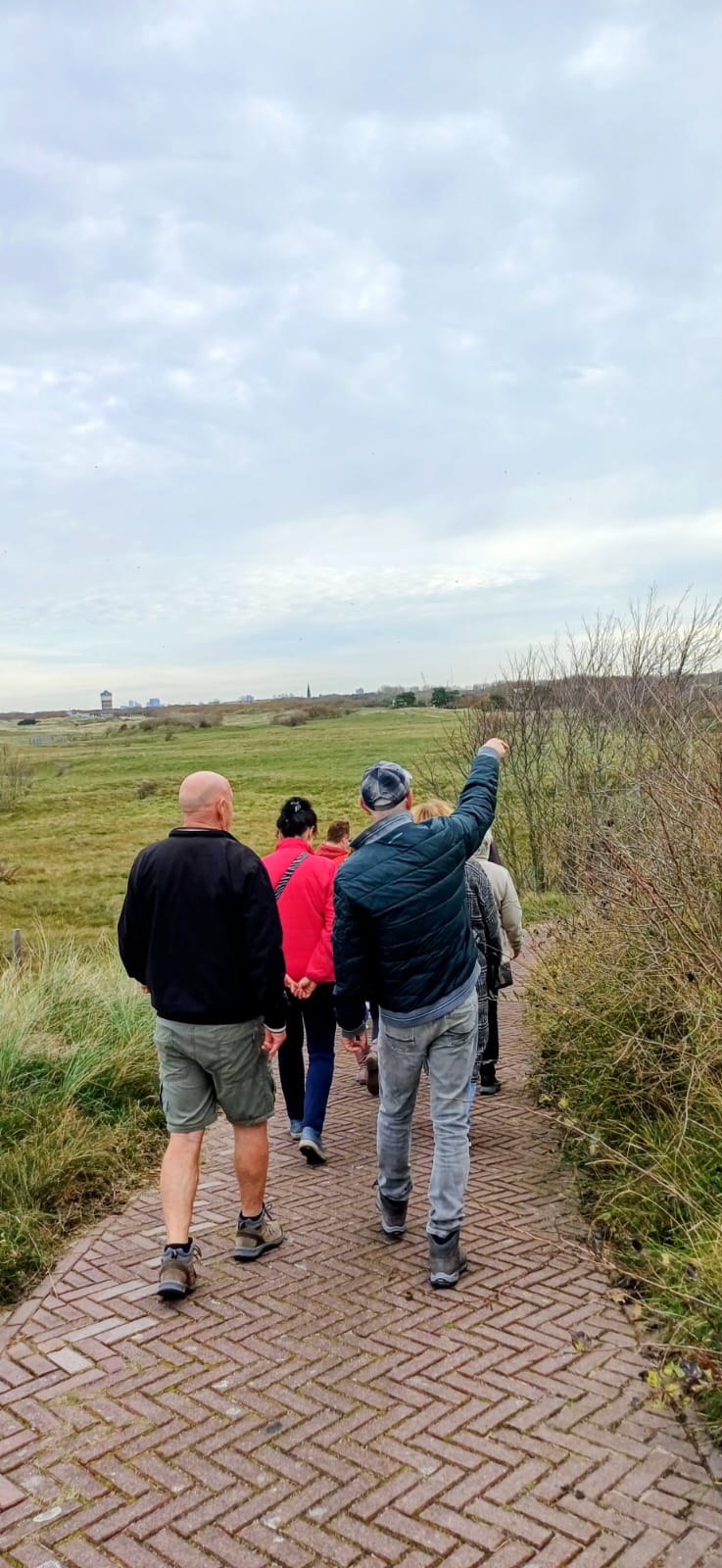 686152992_3407250312774291_426221515536120373_n Wandelen en koffie